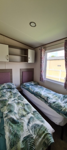 Flamingo Land – Willow Grove A130, 3-Bed ABI Oakley Caravan with Side Decking – Static Caravan, Willow Grove