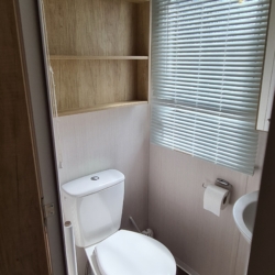 Flamingo Land – Willow Grove A105, 3-Bed Caravan with Wrap Decking by Play Park – Static Caravan, Willow Grove
