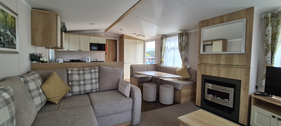 Flamingo Land – Willow Grove A105, 3-Bed Caravan with Wrap Decking by Play Park – Static Caravan, Willow Grove