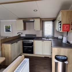 Flamingo Land – Willow Grove A105, 3-Bed Caravan with Wrap Decking by Play Park – Static Caravan, Willow Grove