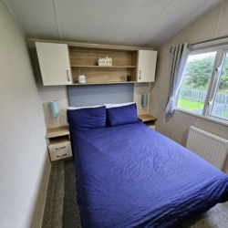 Pet-Friendly 3-Bed Caravan at Flamingo Land – Woodlands Area with Ensuite & Parking W61 – Static Caravan, Woodlands