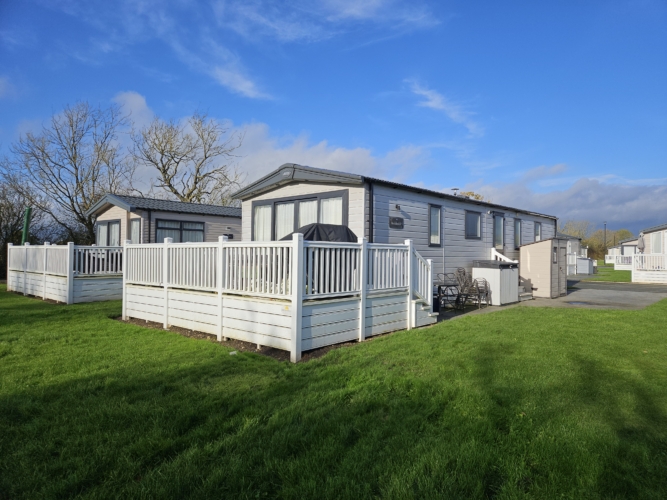 Flamingo Land – Cedarwood CW102, Pet-Friendly ABI Ambleside Caravan with Front Decking – Static Caravan, Cedarwood