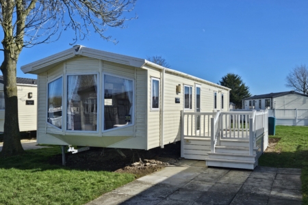 Flamingo Land – Willow Grove A7, Pet-Friendly 3-Bed Caravan – Static Caravan, Willow Grove