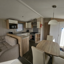 Flamingo Land – Willow Grove A7, Pet-Friendly 3-Bed Caravan – Static Caravan, Willow Grove