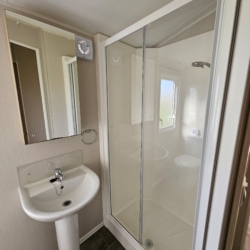 Flamingo Land – Willow Grove A7, Pet-Friendly 3-Bed Caravan – Static Caravan, Willow Grove