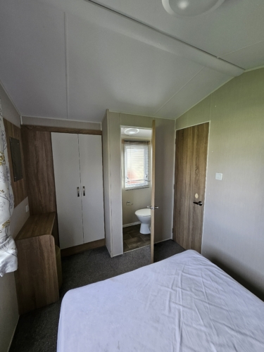 Flamingo Land – Willow Grove A7, Pet-Friendly 3-Bed Caravan – Static Caravan, Willow Grove