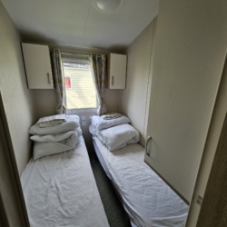 Flamingo Land – Willow Grove A7, Pet-Friendly 3-Bed Caravan – Static Caravan, Willow Grove