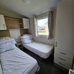 Flamingo Land – Willow Grove A7, Pet-Friendly 3-Bed Caravan – Static Caravan, Willow Grove