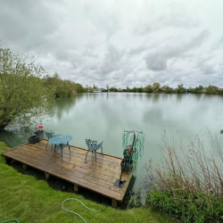 Beautiful 8 berth indulgent mini lodge with hot tub – Tattershall Lakes | Lodge, sleeps 8