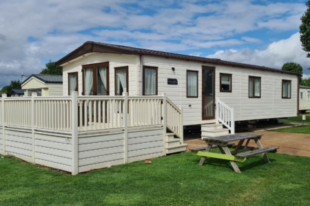 Mini Lodge on Willow Grove Flamingo Land A34 – Flamingo Land | Static Caravan, sleeps 6