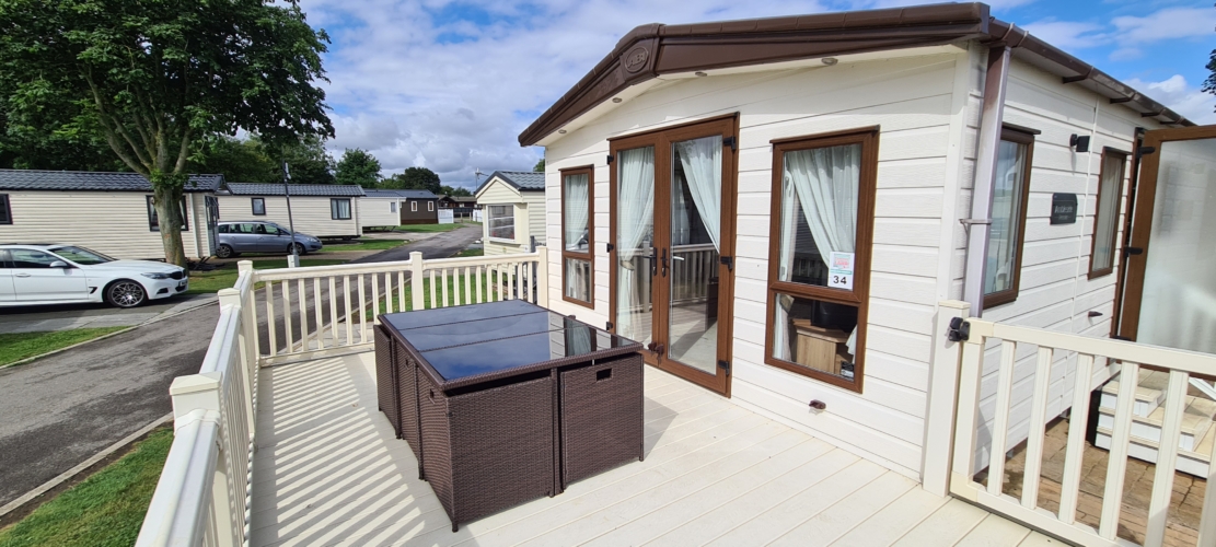 Mini Lodge on Willow Grove Flamingo Land A34 – Flamingo Land | Static Caravan, sleeps 6