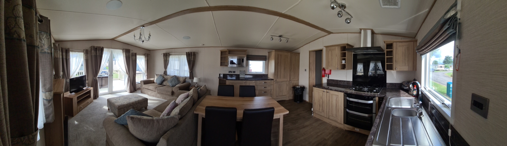 Mini Lodge on Willow Grove Flamingo Land A34 – Flamingo Land | Static Caravan, sleeps 6
