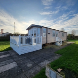 Extra Large decked static at Flamingo Land A1 – North Yorkshire | Static Caravan, sleeps 6