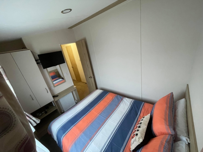 468906159 2376126086088243 131855441975665859 N